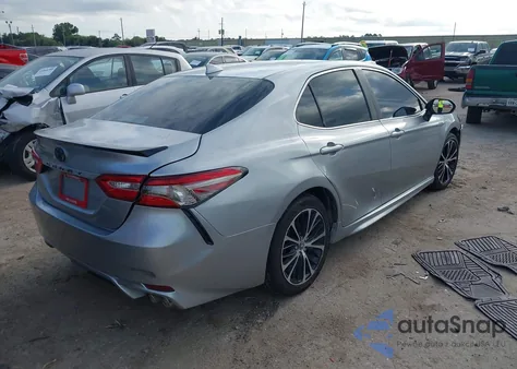 2020 Toyota Camry Se z USA, uszkodzony, nr VIN 4T1M11AK2LU988153